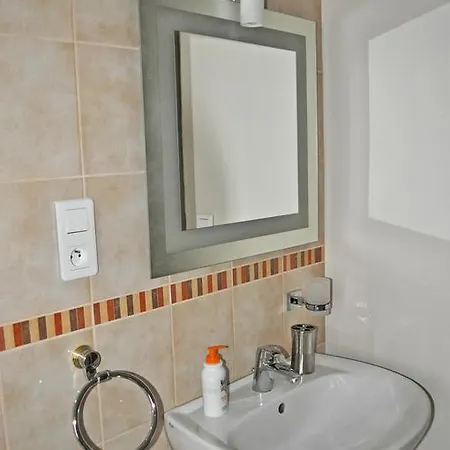 L'appartement, L'ancienne Maison Du Notaire *